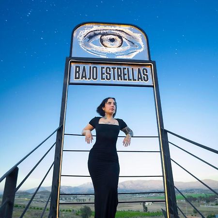 Bajo Estrellas Hotel Contemporaneo Valle de Guadalupe Dış mekan fotoğraf